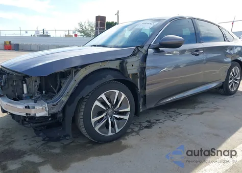 2019 Honda Accord Hybrid z USA, uszkodzony, nr VIN 1HGCV3F14KA020301